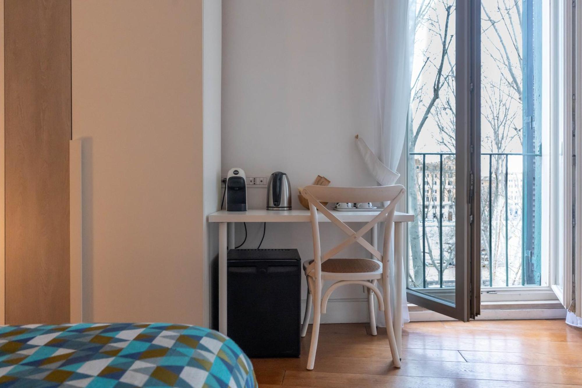 Ihh Suites Rome Extérieur photo