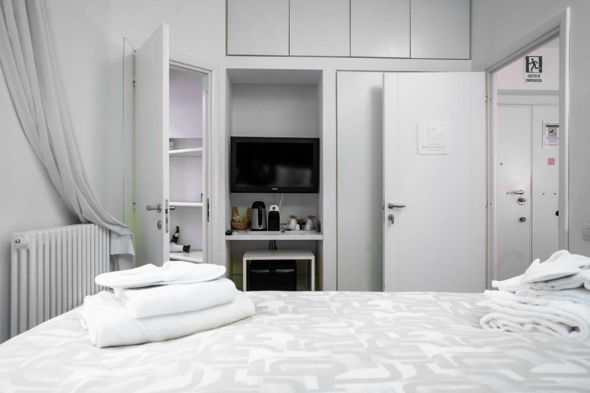 Ihh Suites Rome Extérieur photo