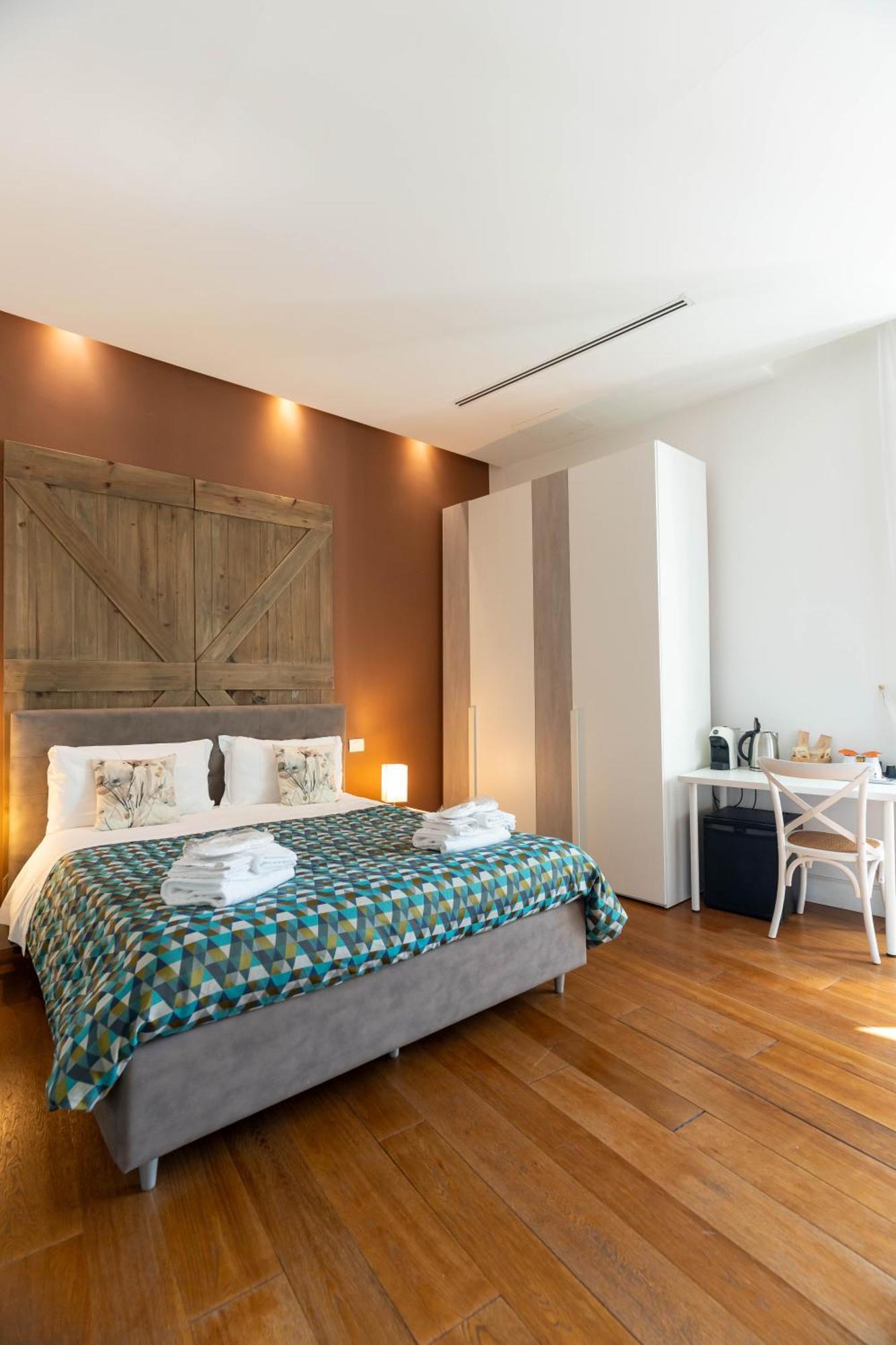 Ihh Suites Rome Extérieur photo